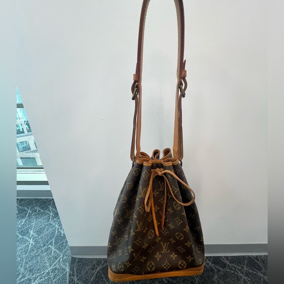 Louis Vuitton Monogram Noé bag - Picture 5 of 5